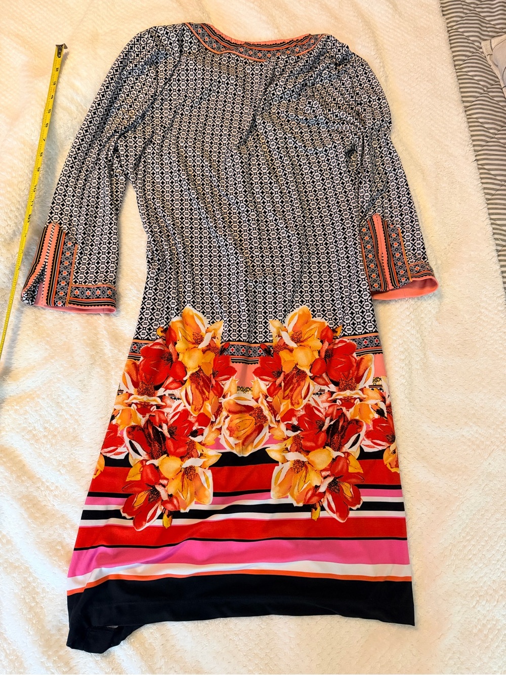 Beige by eci Black Geometric and Coral Floral Border Long Sleeve Dress - Picture 8 of 8